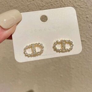 Fashion Jewelry Elegant Faux Gold and Silver Women's Earrings